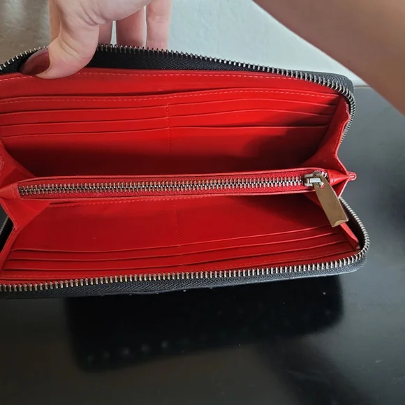 Christian Louboutin Long Wallet Panettone gunmetal/silvery Studs - Picture 8 of 15